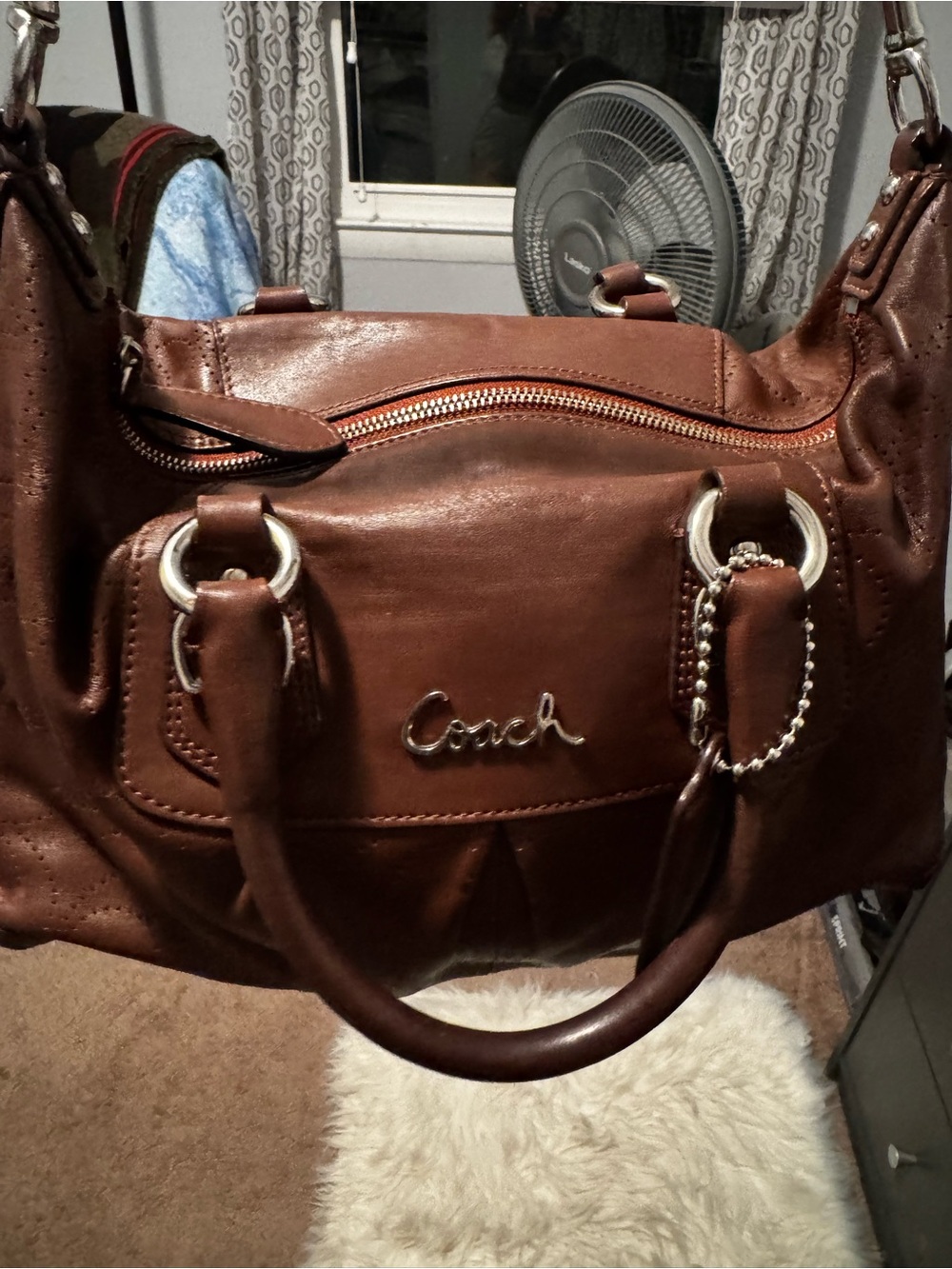 Authentic Coach Brown Leather Shoulder Bag with Silver Hardware EUC - Picture 4 of 10